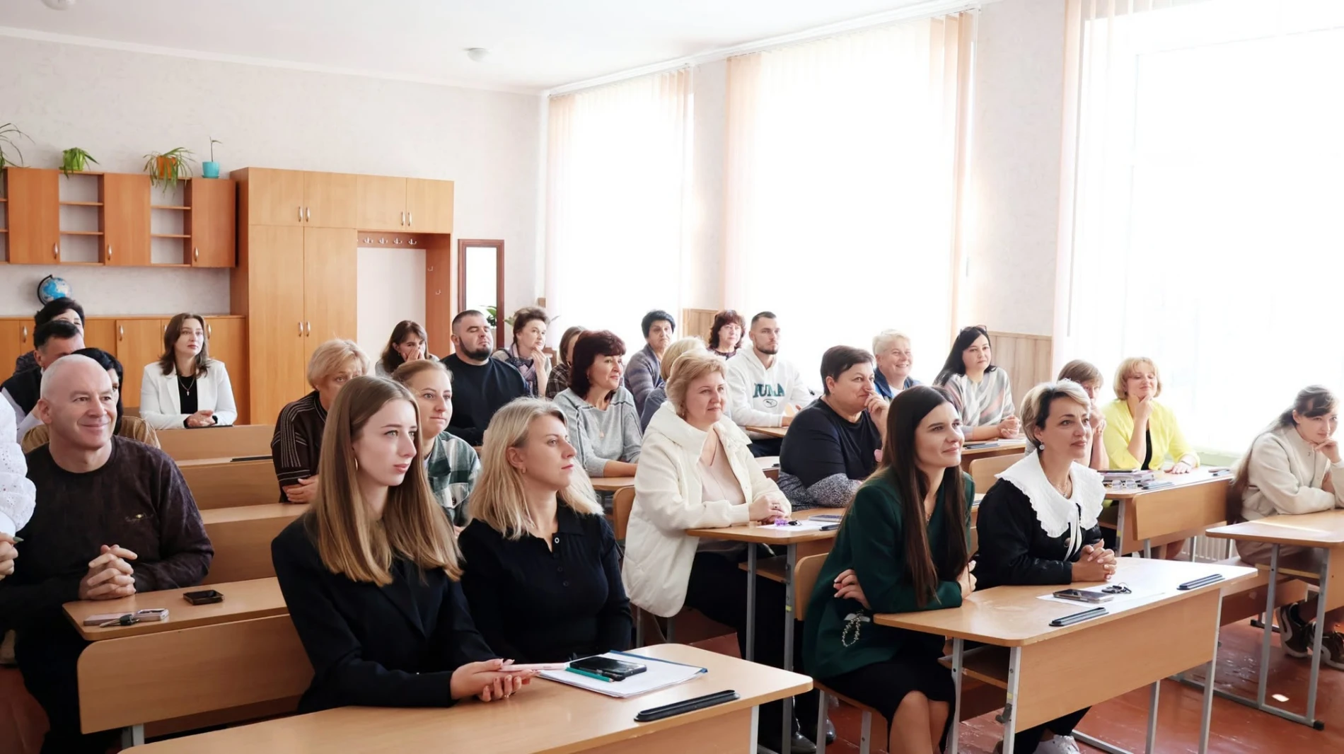 Барські ліцеї №1 та №2 отримали по 100 тисяч гривень за високі результати НМТ
