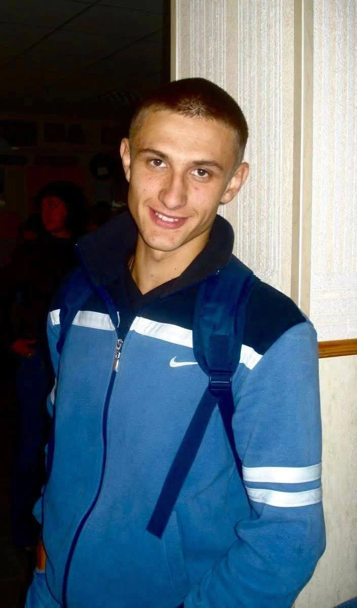 Пам'яті мужнього воїна, захисника та Героя Анатолія Римара з м. Бар