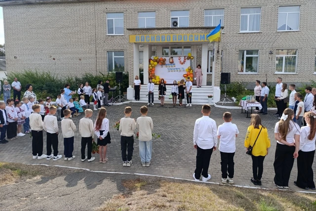 Перший дзвоник у селах Барської громади: як розпочався новий навчальний рік