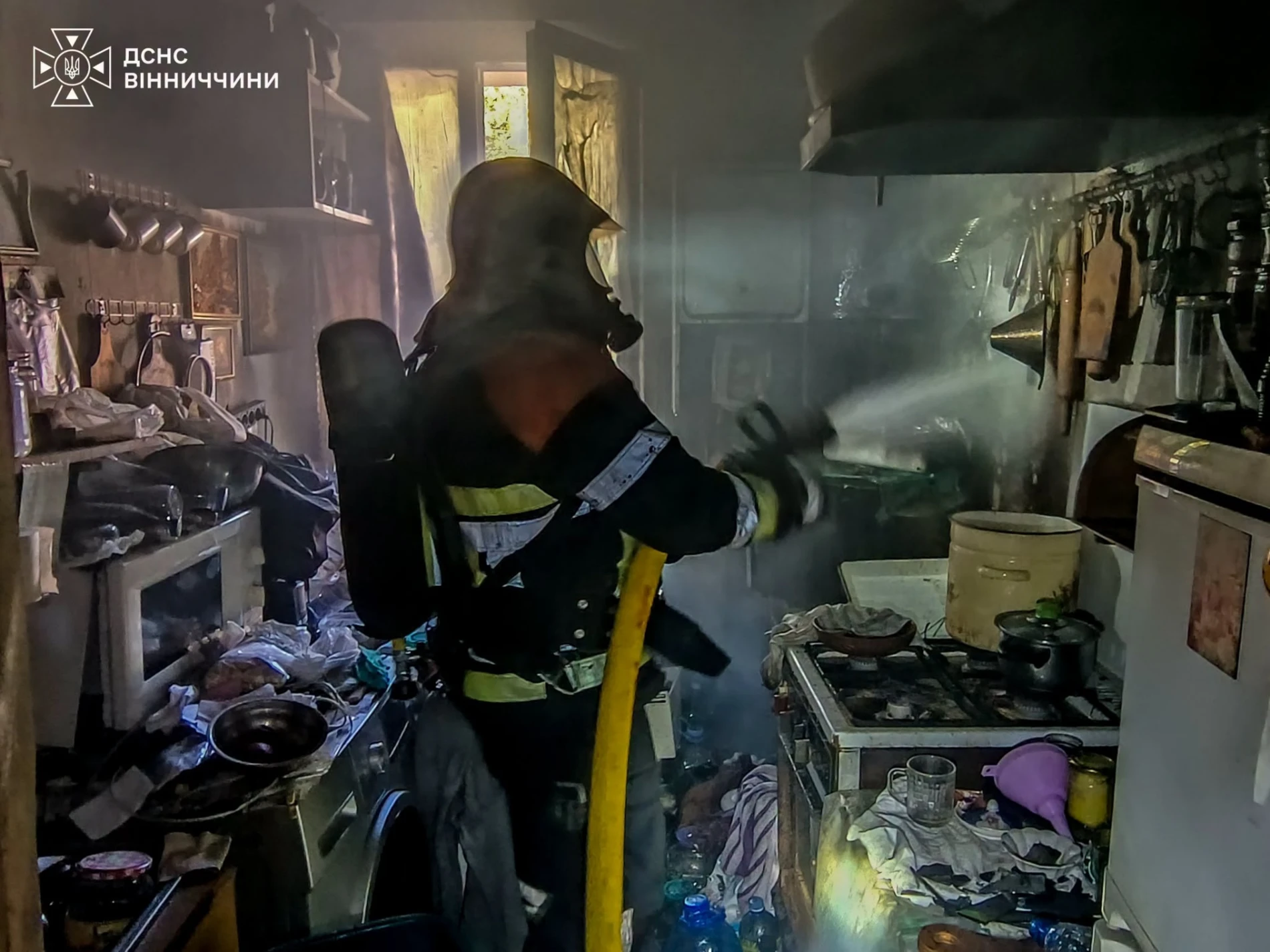 У Слободі-Ялтушківській Барської громади горіла господарська будівля