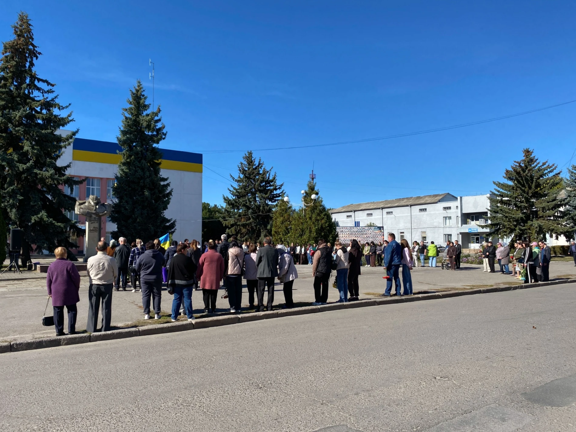 Барська громада попрощалася із Захисником Ярославом Мельніковим