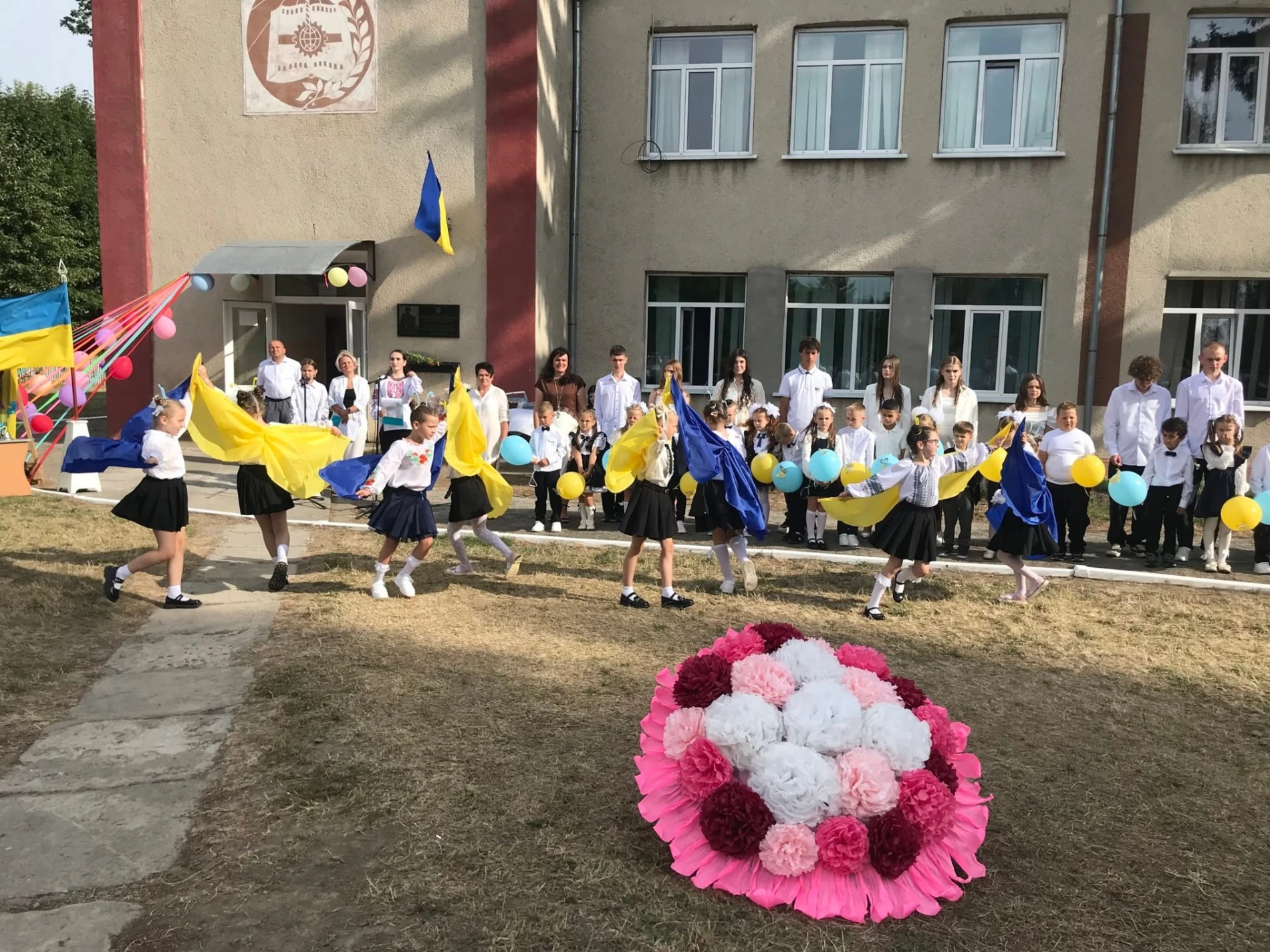 Перший дзвоник у селах Барської громади: як розпочався новий навчальний рік