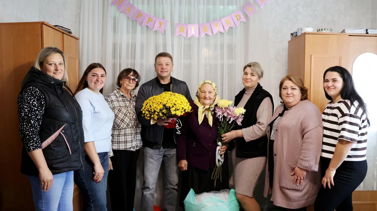 У селі Іванівці 90-річний ювілей відзначила Антоніна Гончарук: історія життя довгожительки