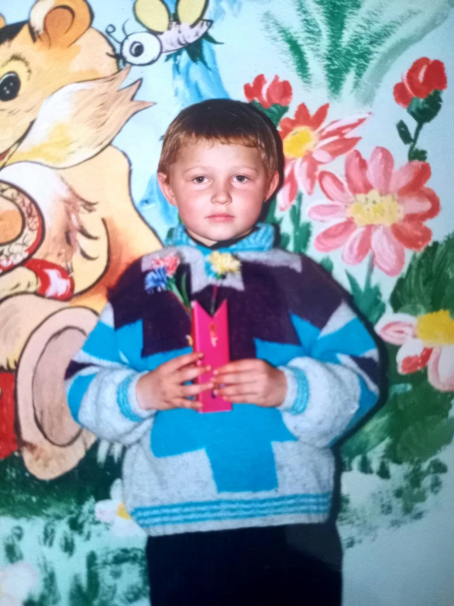 Пам'яті мужнього воїна, захисника та Героя Руслана Шиндирука з Барської громади