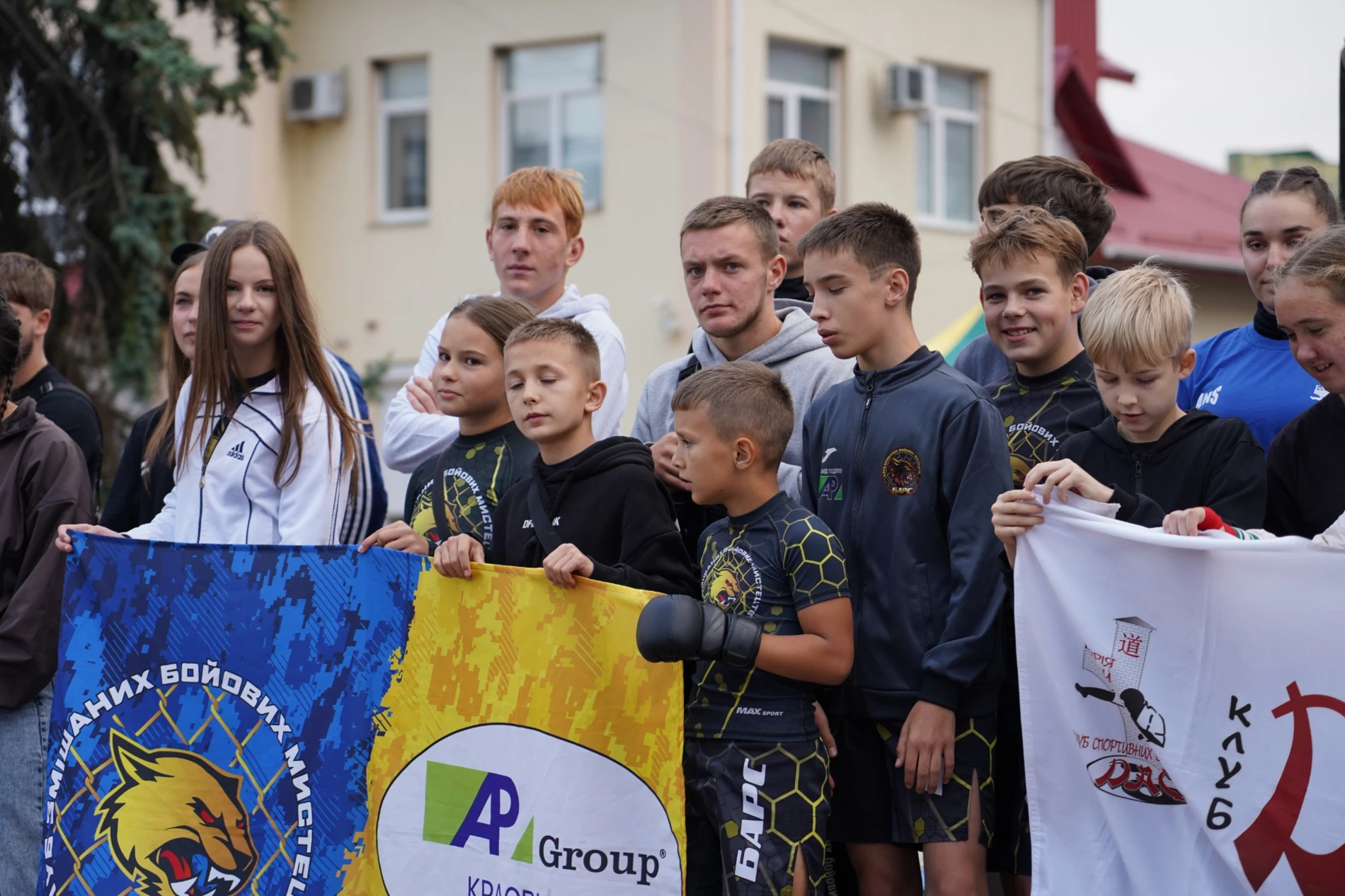 15 поєдинків, лицарські бої та локації пам’яті: як у м. Бар відбувся «Турнір Героїв»
