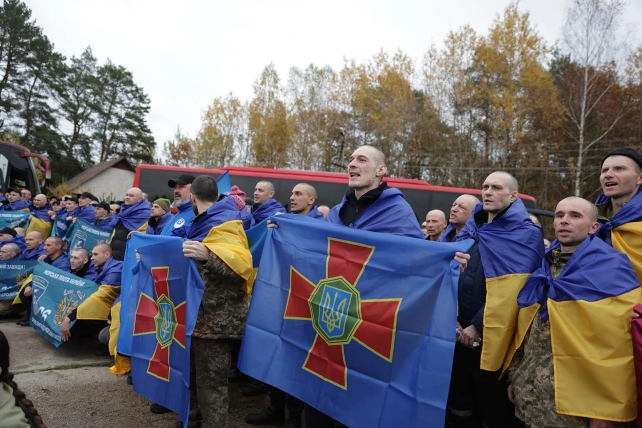Після понад чотирьох років полону повернувся Захисник із Барської громади Олександр Саакян