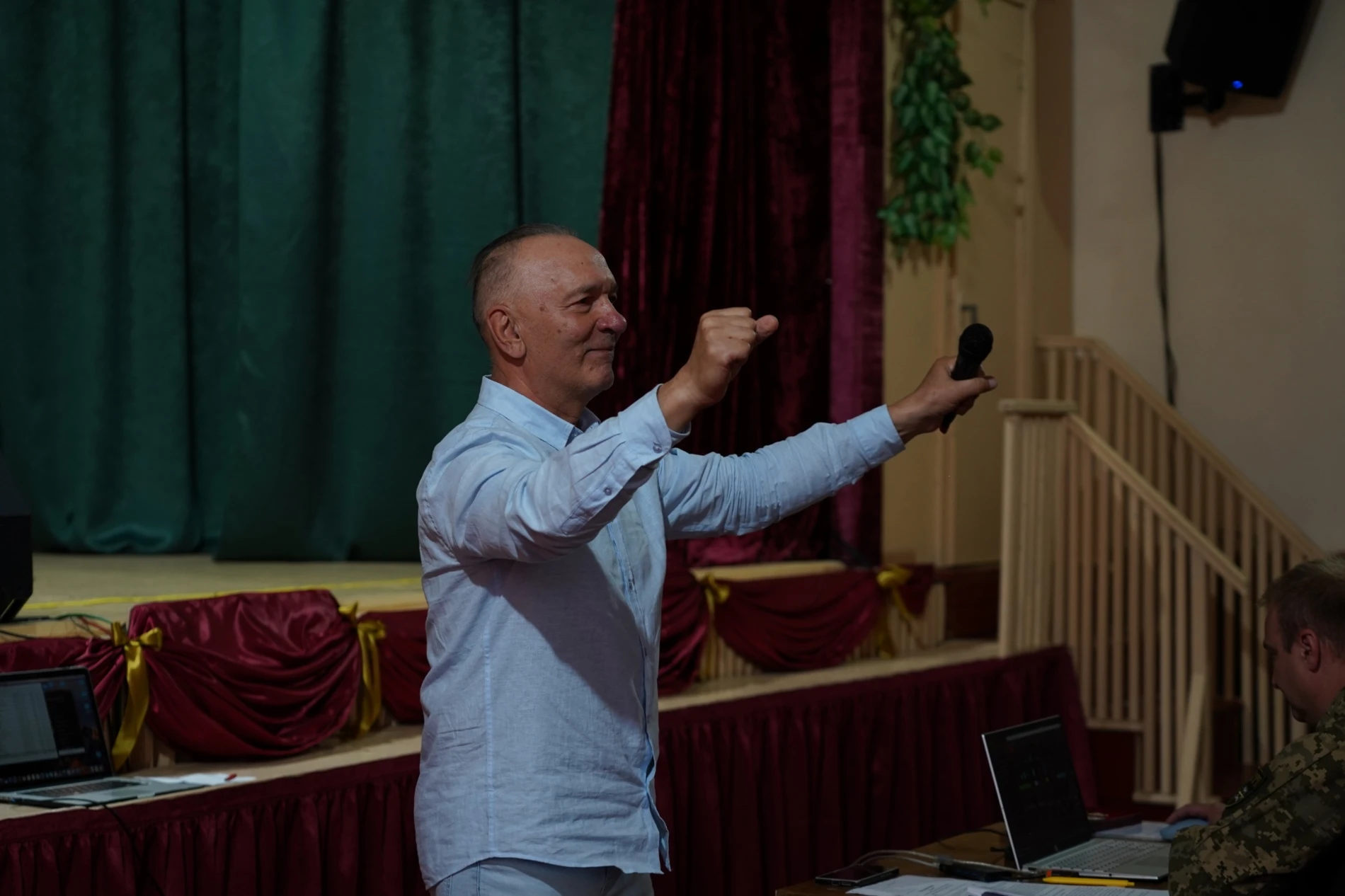 Вистави, гастролі, війна і нові прем'єри: якими були перші 10 років Барського МХАТу