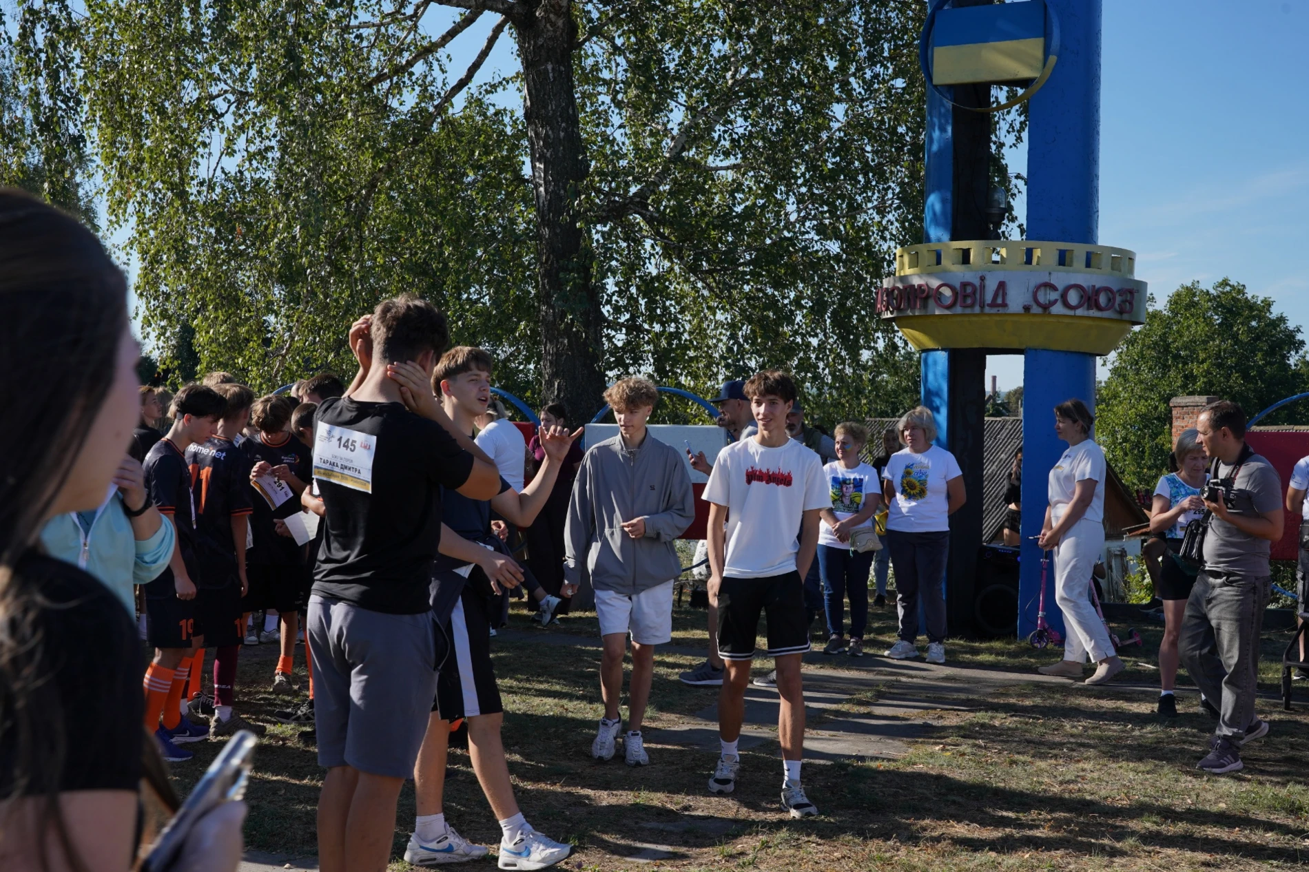 Понад 400 учасників бігли за Героїв: у м. Бар вдруге провели пам’ятний забіг