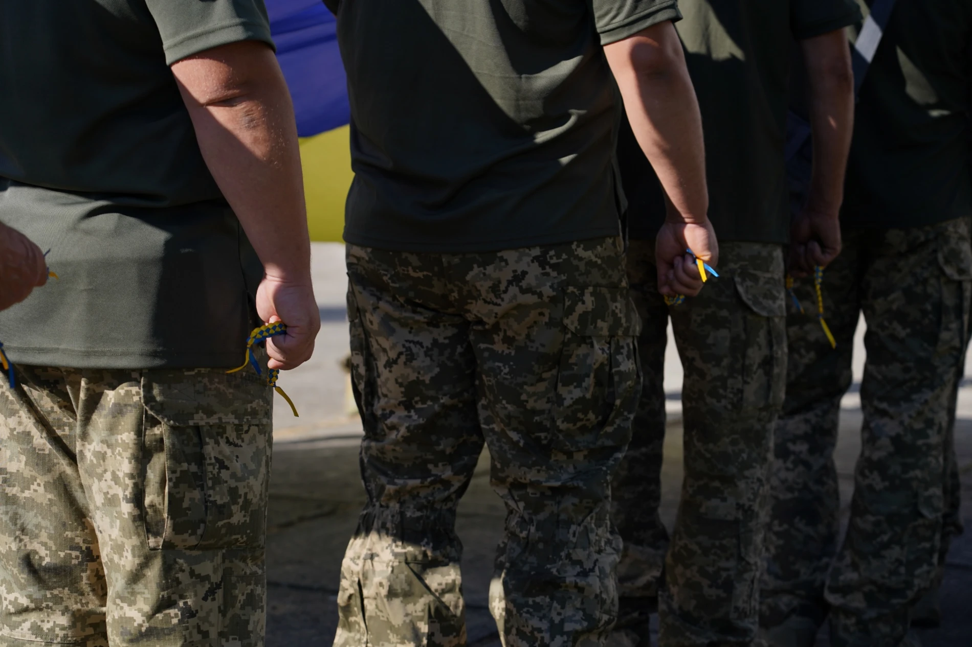 У День Державного Прапора у м. Бар підняли синьо-жовтий стяг та нагородили захисників