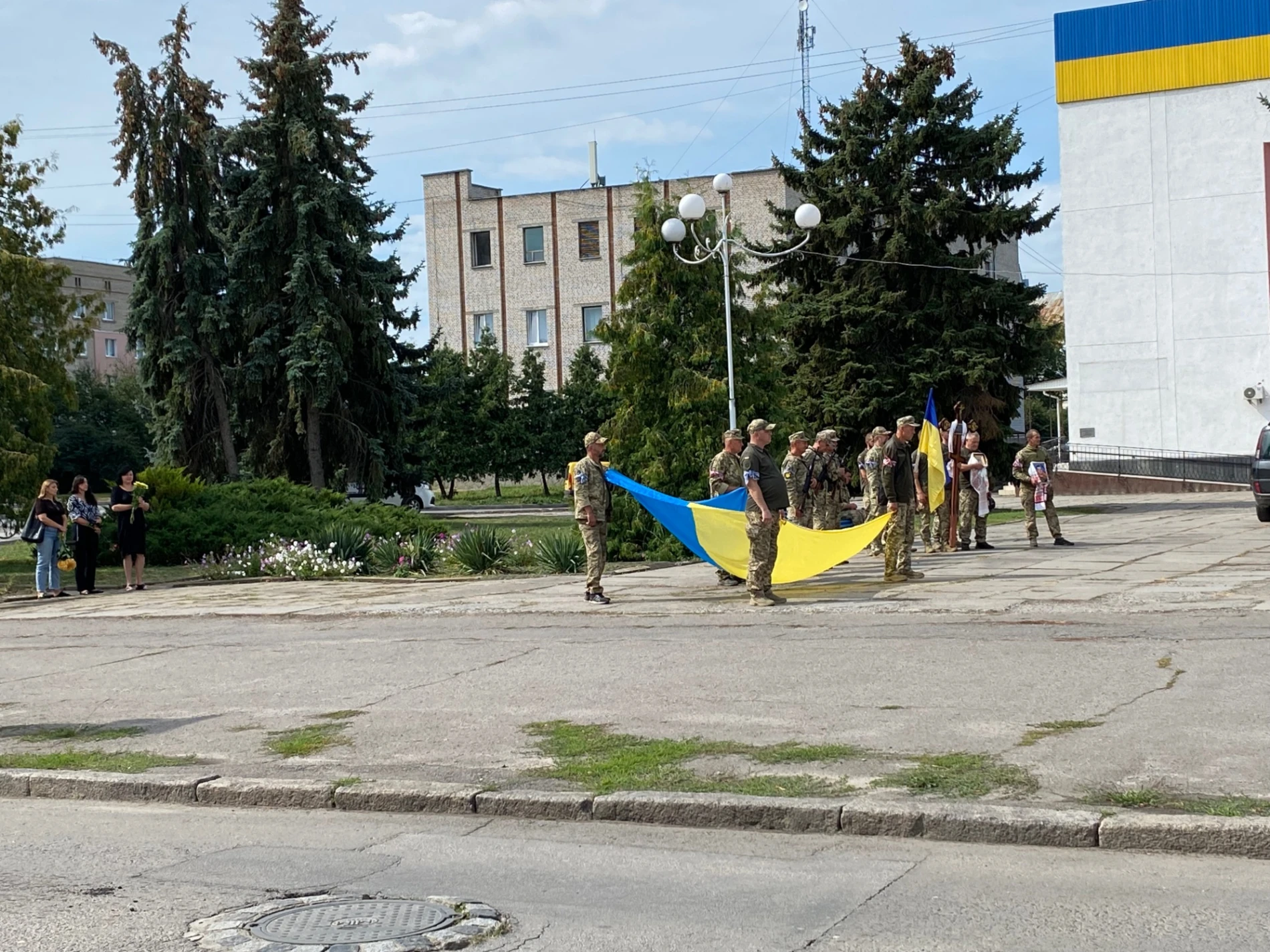 У м. Бар попрощалися із Захисником Юрієм Губчакевичем, якого майже два роки чекали додому