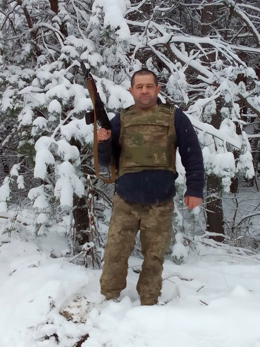 Пам'яті мужнього воїна, захисника та Героя Руслана Антонюка з Барської громади
