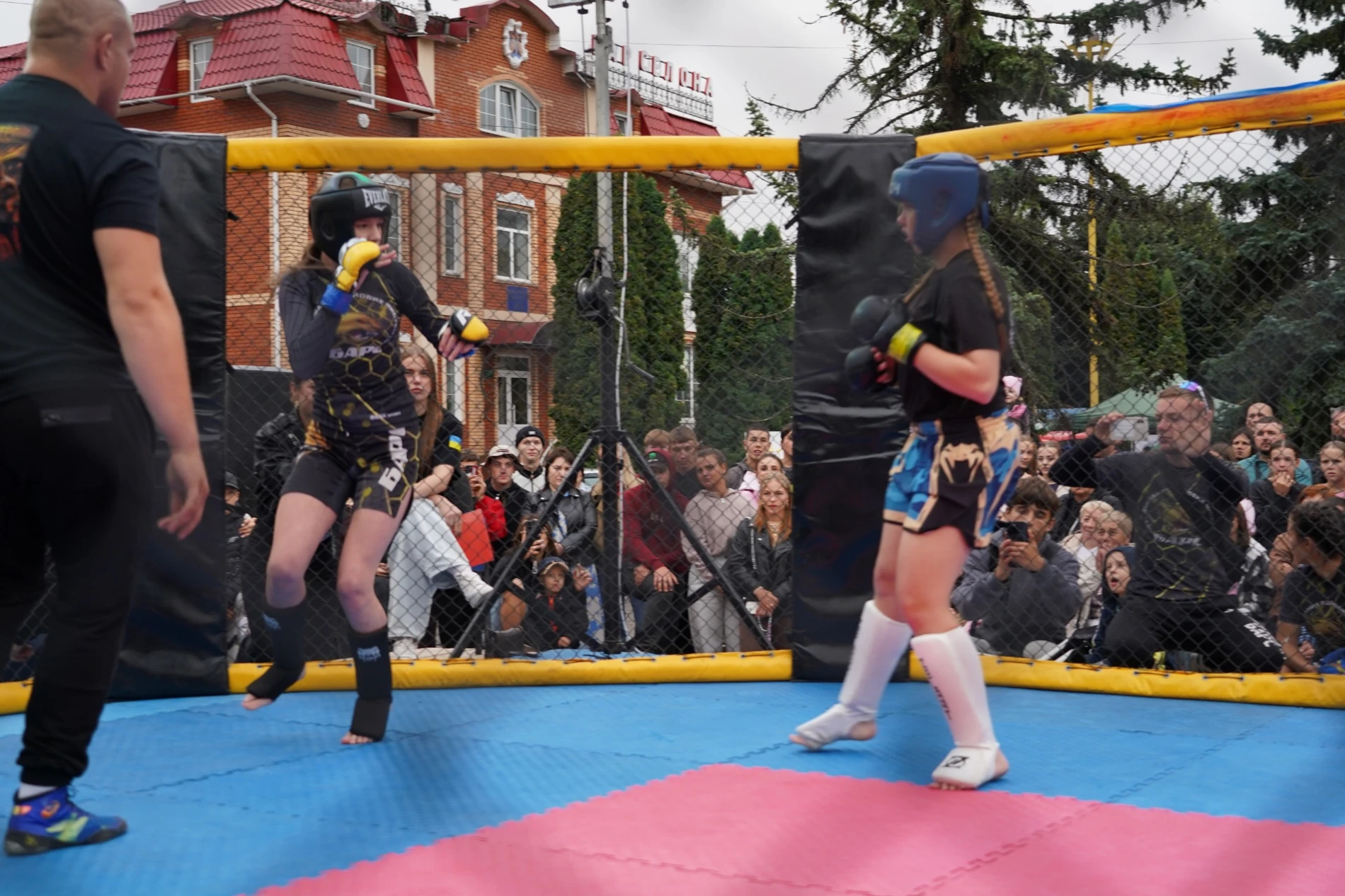 15 поєдинків, лицарські бої та локації пам’яті: як у м. Бар відбувся «Турнір Героїв»