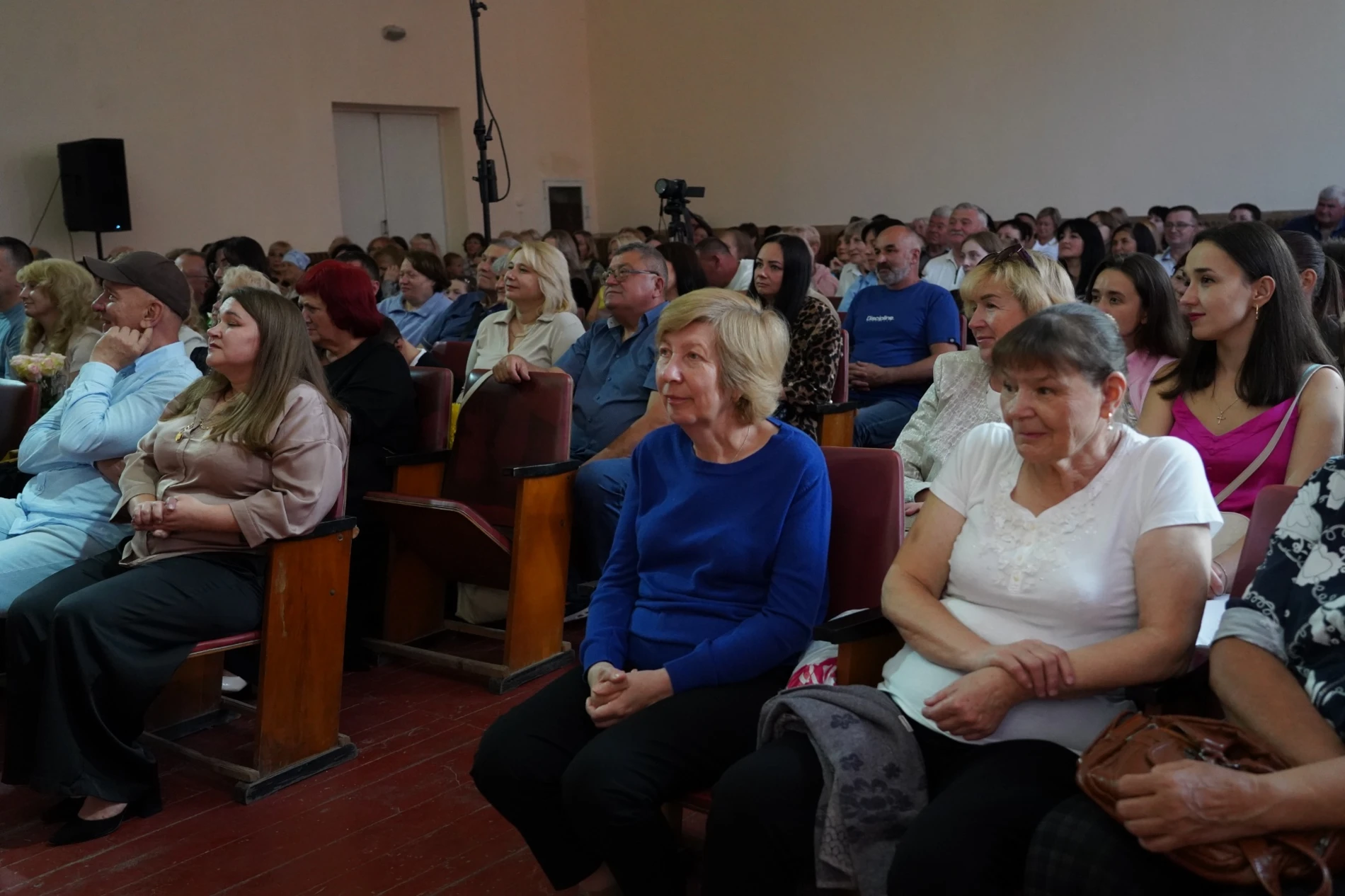 Вистави, гастролі, війна і нові прем'єри: якими були перші 10 років Барського МХАТу