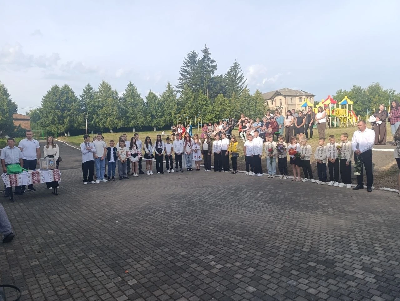 Перший дзвоник у селах Барської громади: як розпочався новий навчальний рік