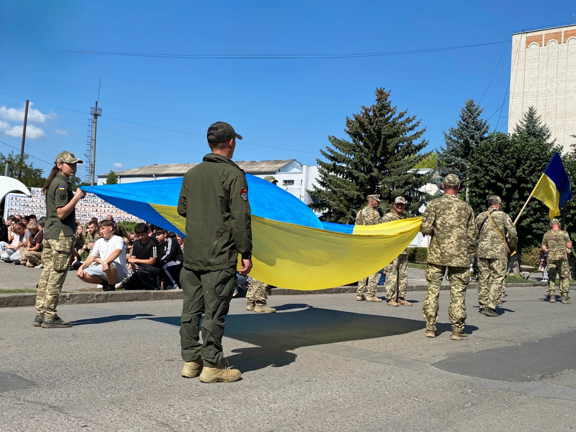 У Барі попрощалися із Захисником Володимиром Пилевичем, якого понад півтора року чекали додому