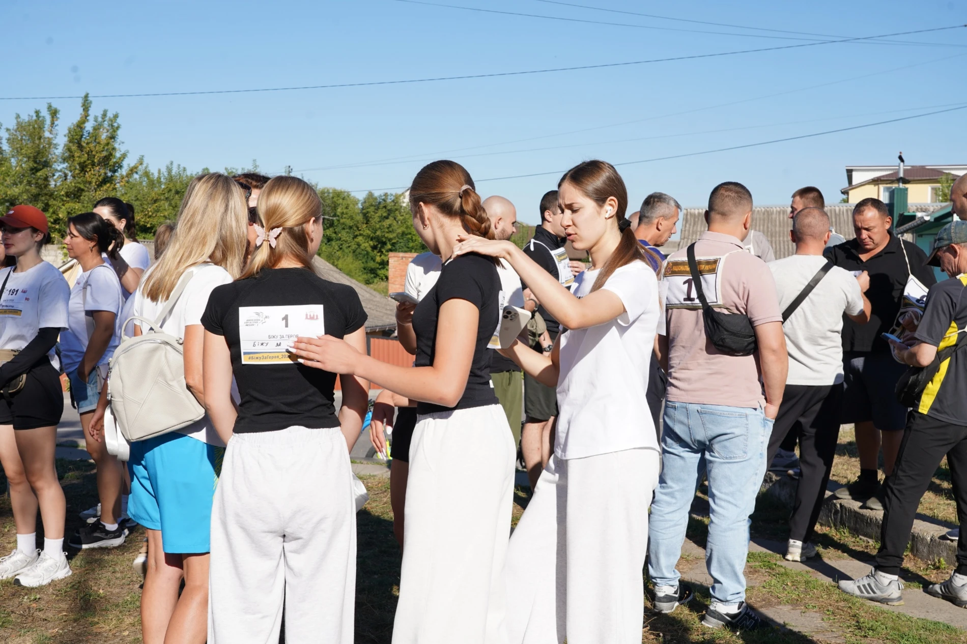 Понад 400 учасників бігли за Героїв: у м. Бар вдруге провели пам’ятний забіг