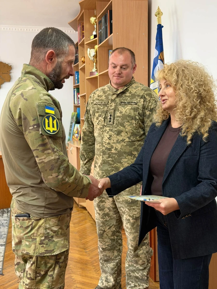 Захисника з Барської громади Олександра Ковальчука нагородили відзнакою