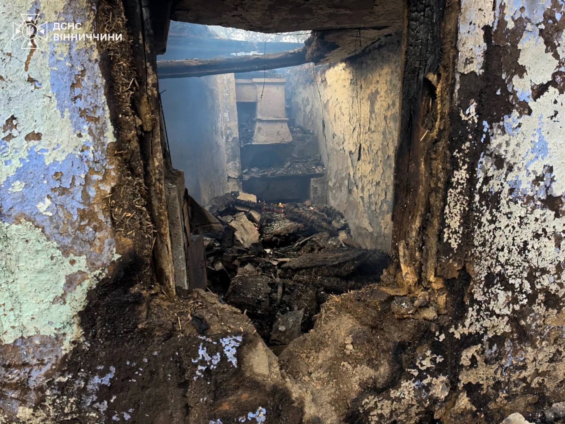 У Ходаках Барської громади через несправність пічного опалення загорівся будинок