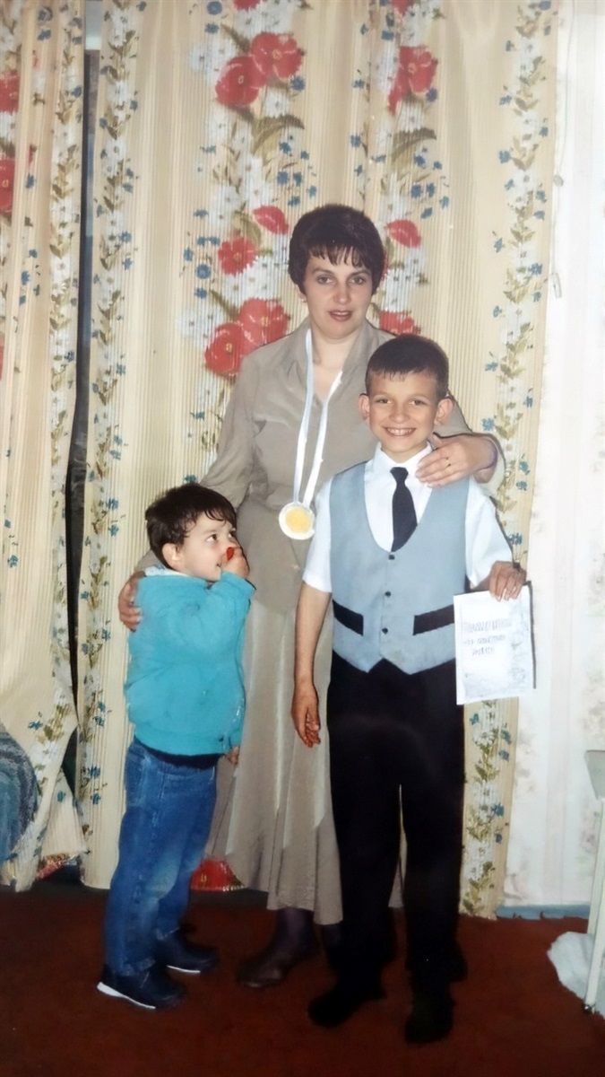 Пам'яті мужнього воїна, захисника та Героя Андрія Юзвенка з м. Бар