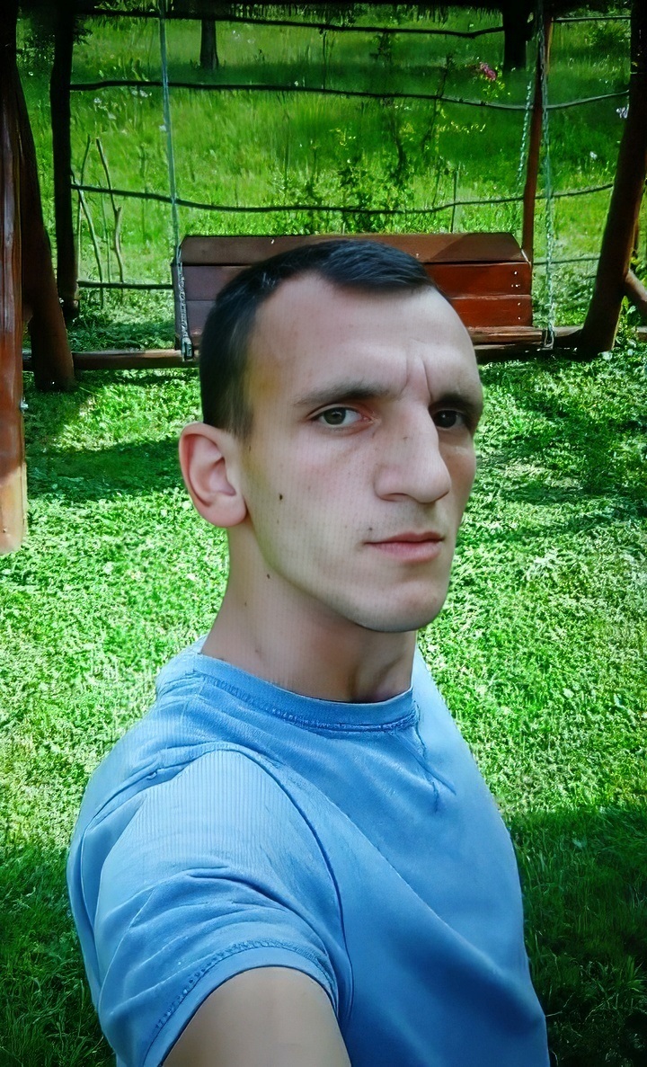 Пам'яті мужнього воїна, захисника та Героя Андрія Юзвенка з м. Бар