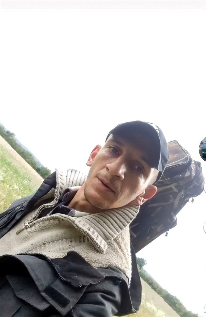 Пам'яті мужнього воїна, захисника та Героя Андрія Юзвенка з м. Бар