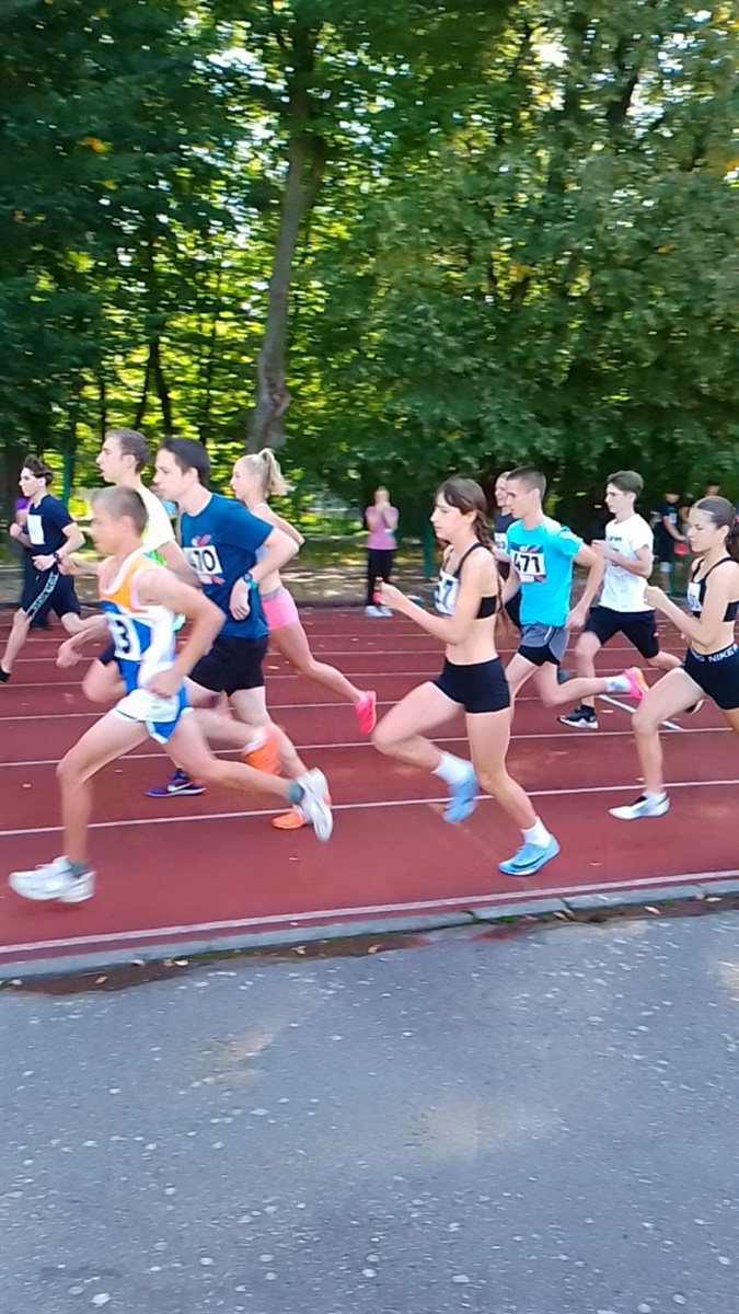 Юні легкоатлети Барської громади вибороли перемоги на чемпіонатах області