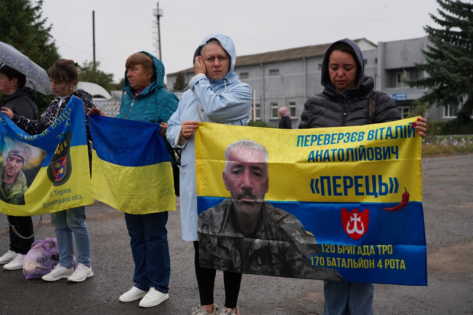 У Барі відбулася щомісячна акція на підтримку безвісти зниклих і полонених захисників