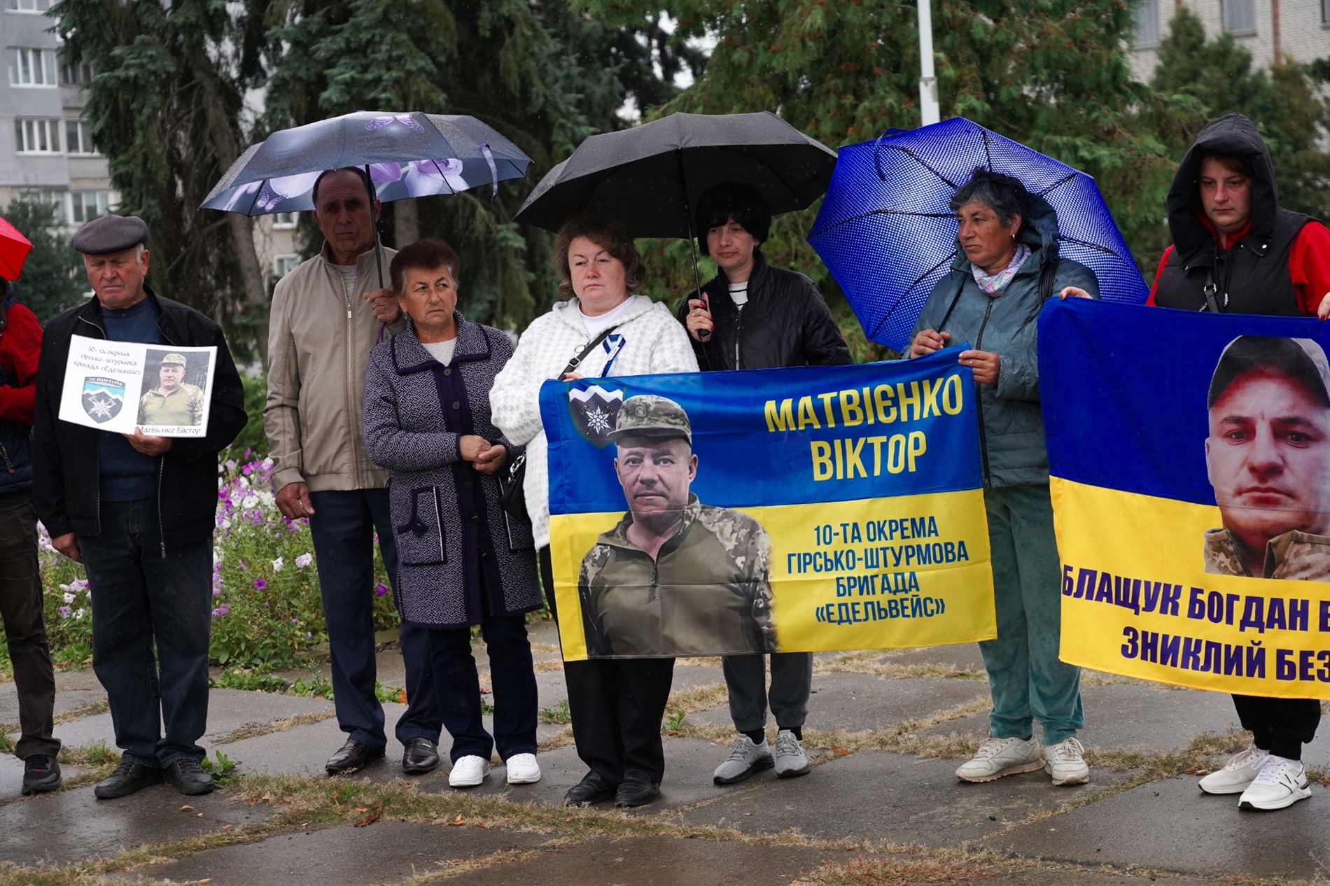 У Барі відбулася щомісячна акція на підтримку безвісти зниклих і полонених захисників