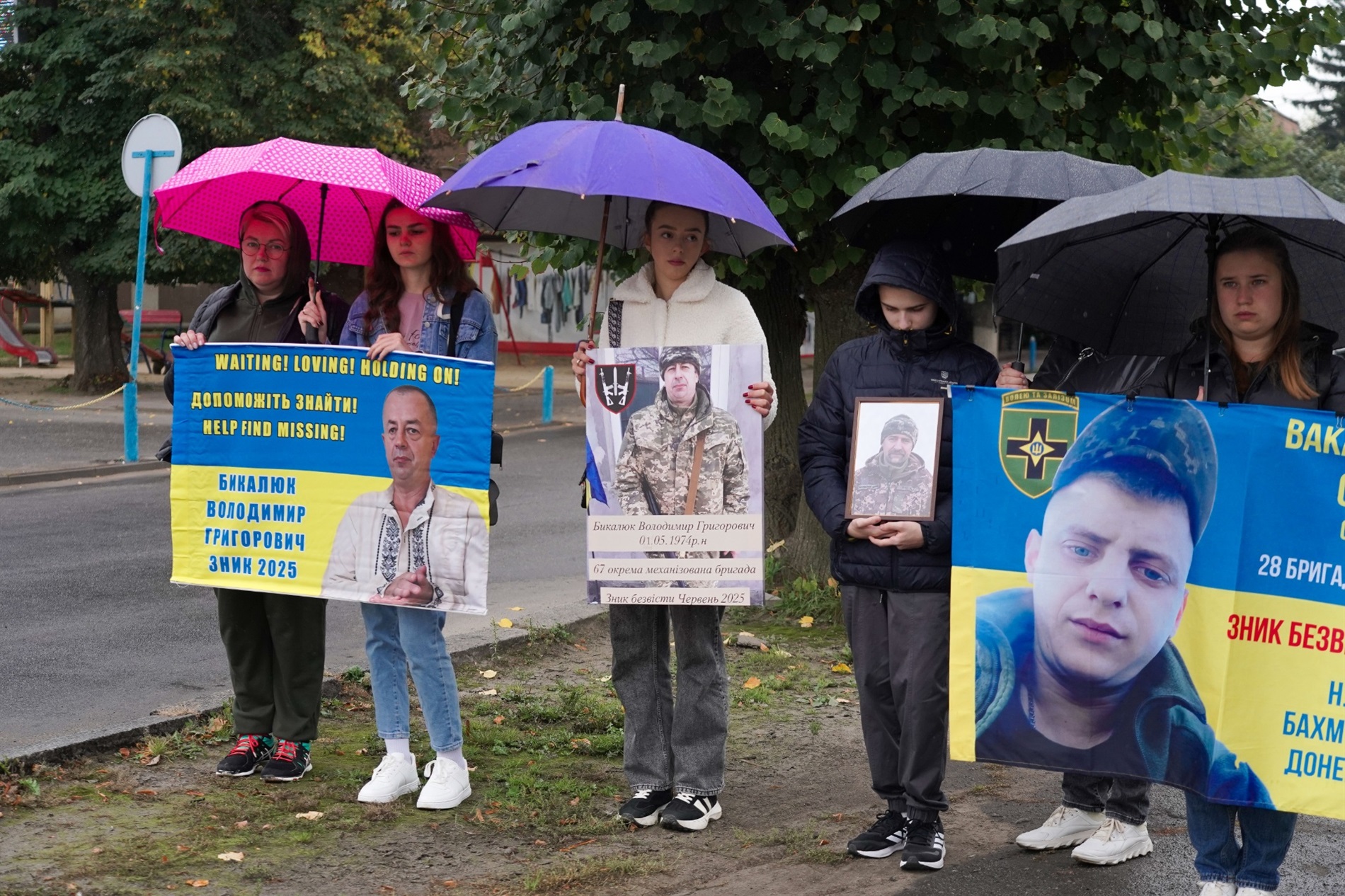 У Барі відбулася щомісячна акція на підтримку безвісти зниклих і полонених захисників