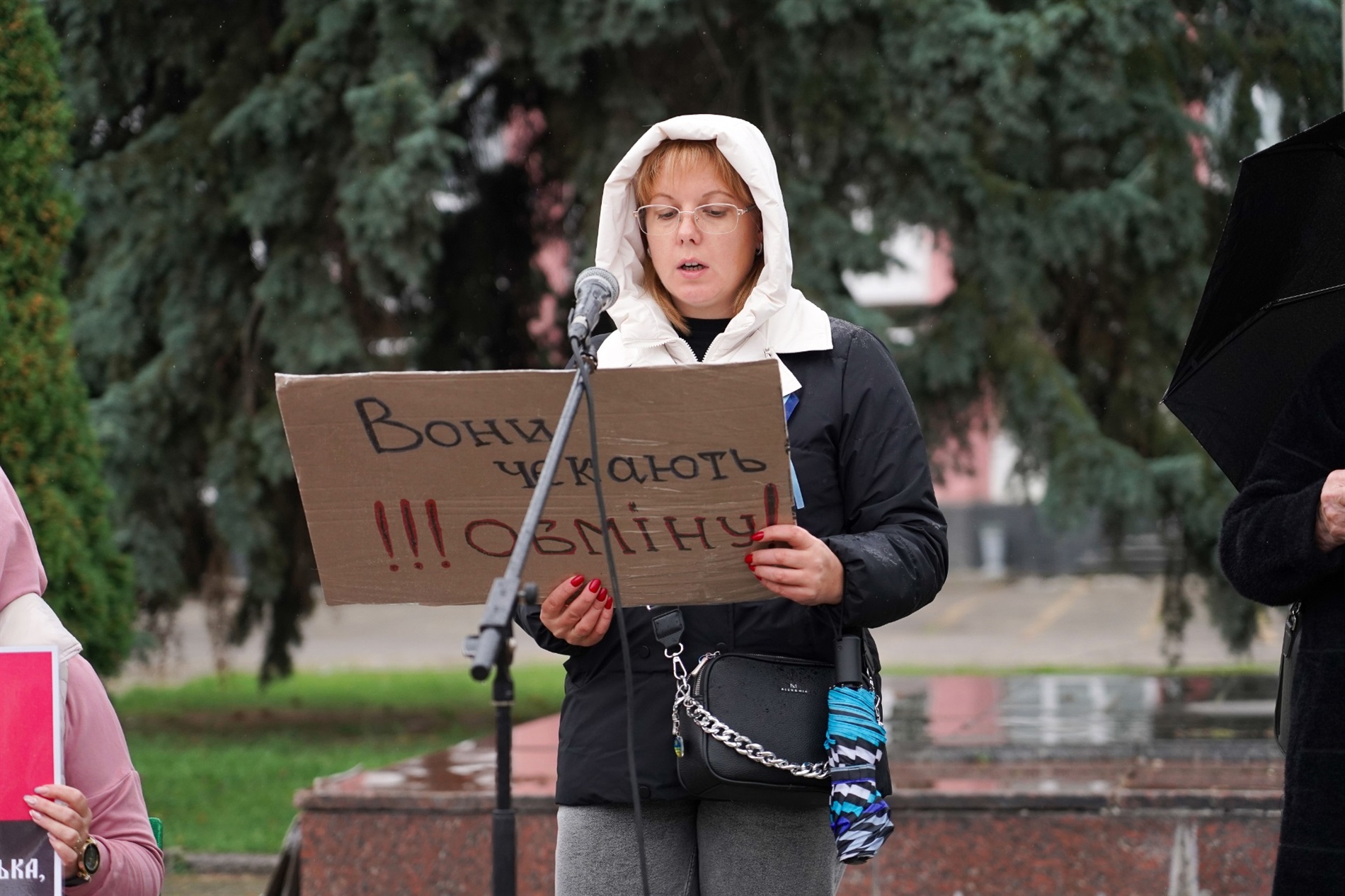 У Барі відбулася щомісячна акція на підтримку безвісти зниклих і полонених захисників