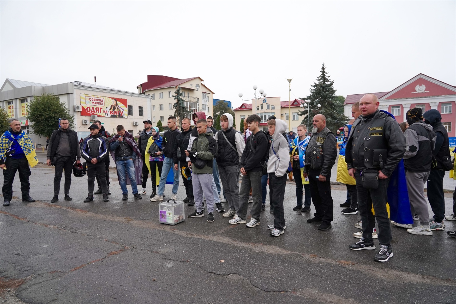 У Барі відбулася щомісячна акція на підтримку безвісти зниклих і полонених захисників