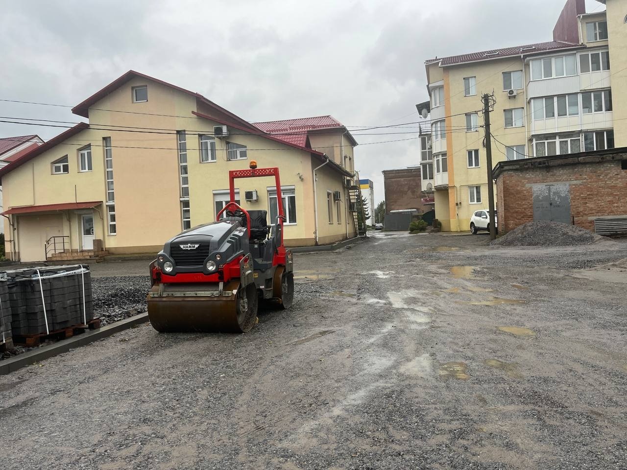 Будівництво в Барі: які роботи тривають у жовтні. Спортмайданчик, площа і пам'ятний знак