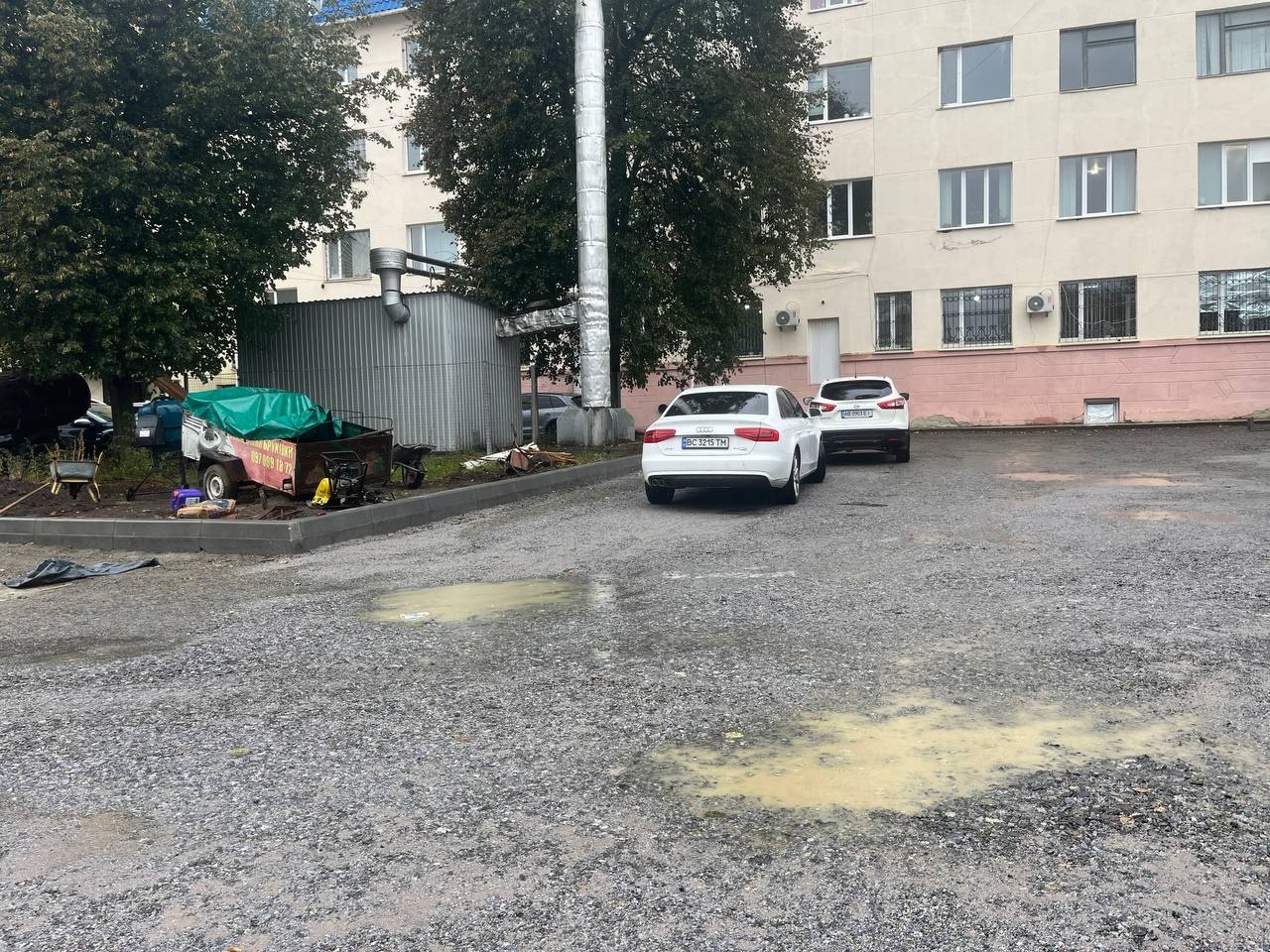 Будівництво в Барі: які роботи тривають у жовтні. Спортмайданчик, площа і пам'ятний знак