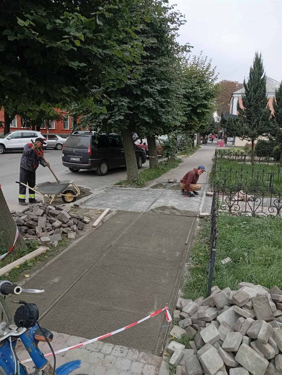 КП «Бар-Благоустрій» відзвітувало про роботу у вересні