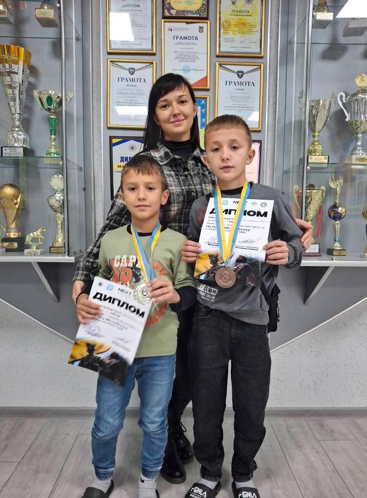 Чемпіонат Вінницької області зі змішаних єдиноборств: бійці СК «Барс» вибороли дев’ять медалей