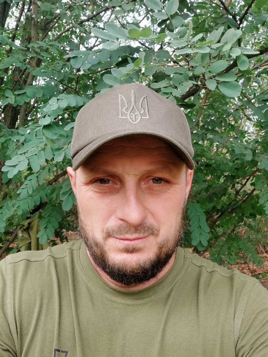Пам'яті мужнього воїна, захисника та Героя з с. Іванівці Олександра Мельника