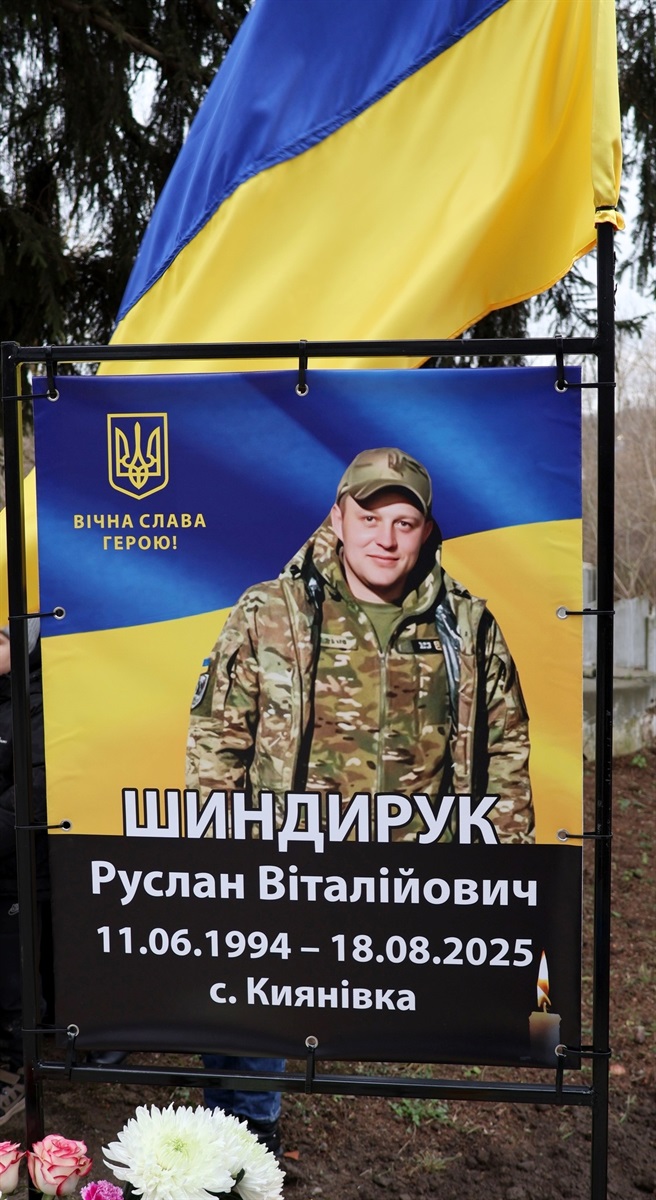 У селі Митки Барської громади відкрили Алею Слави на честь полеглих захисників України