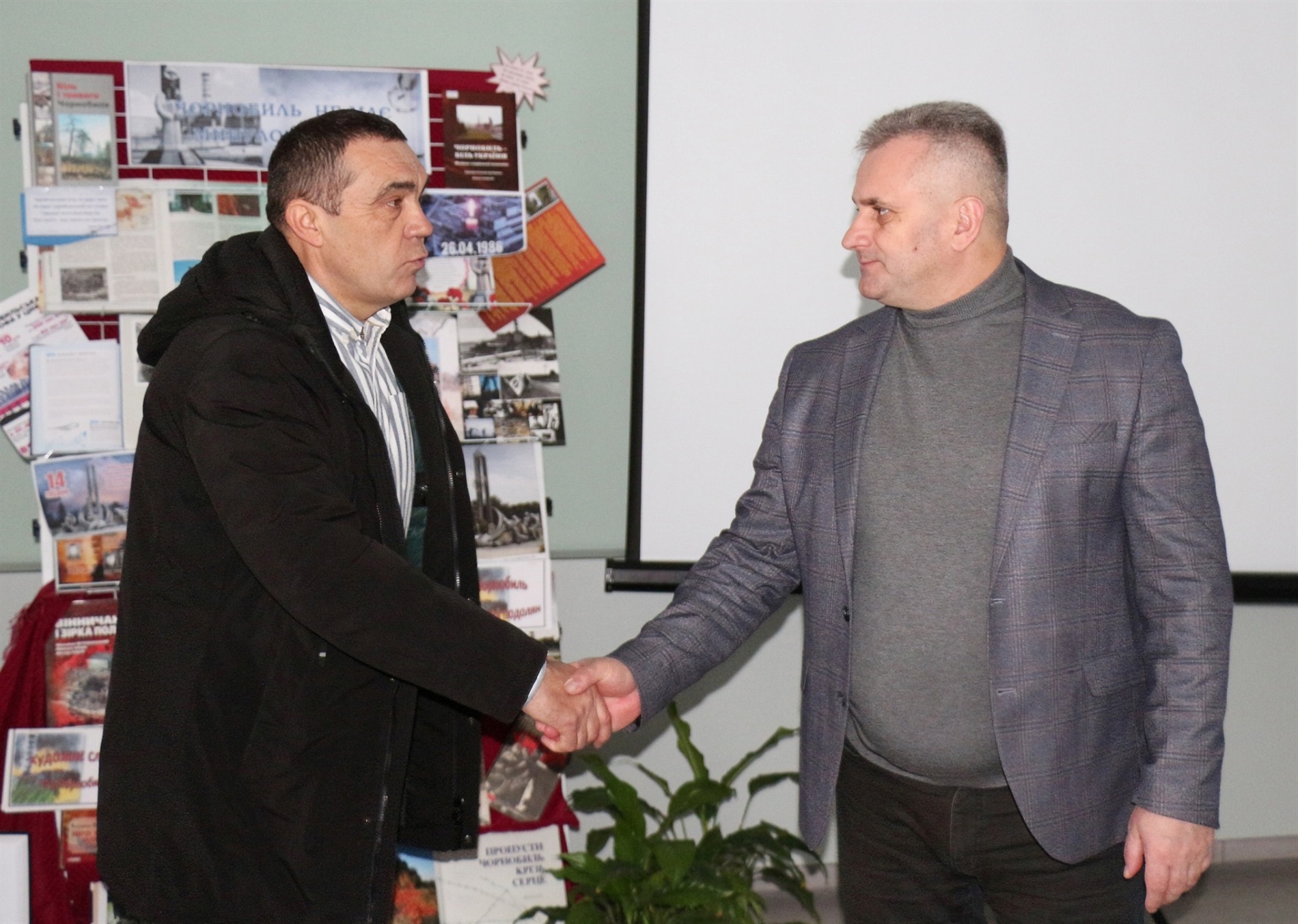 В м. Бар вшанували учасників ліквідації наслідків аварії на Чорнобильській АЕС