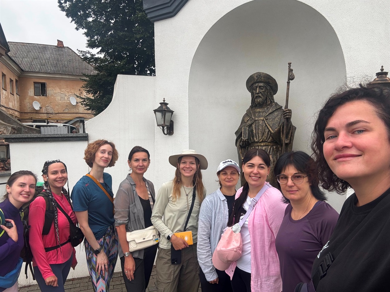 Як гідеса Світлана поєднала піші походи, ветеранський проєкт і розвиток сільського туризму