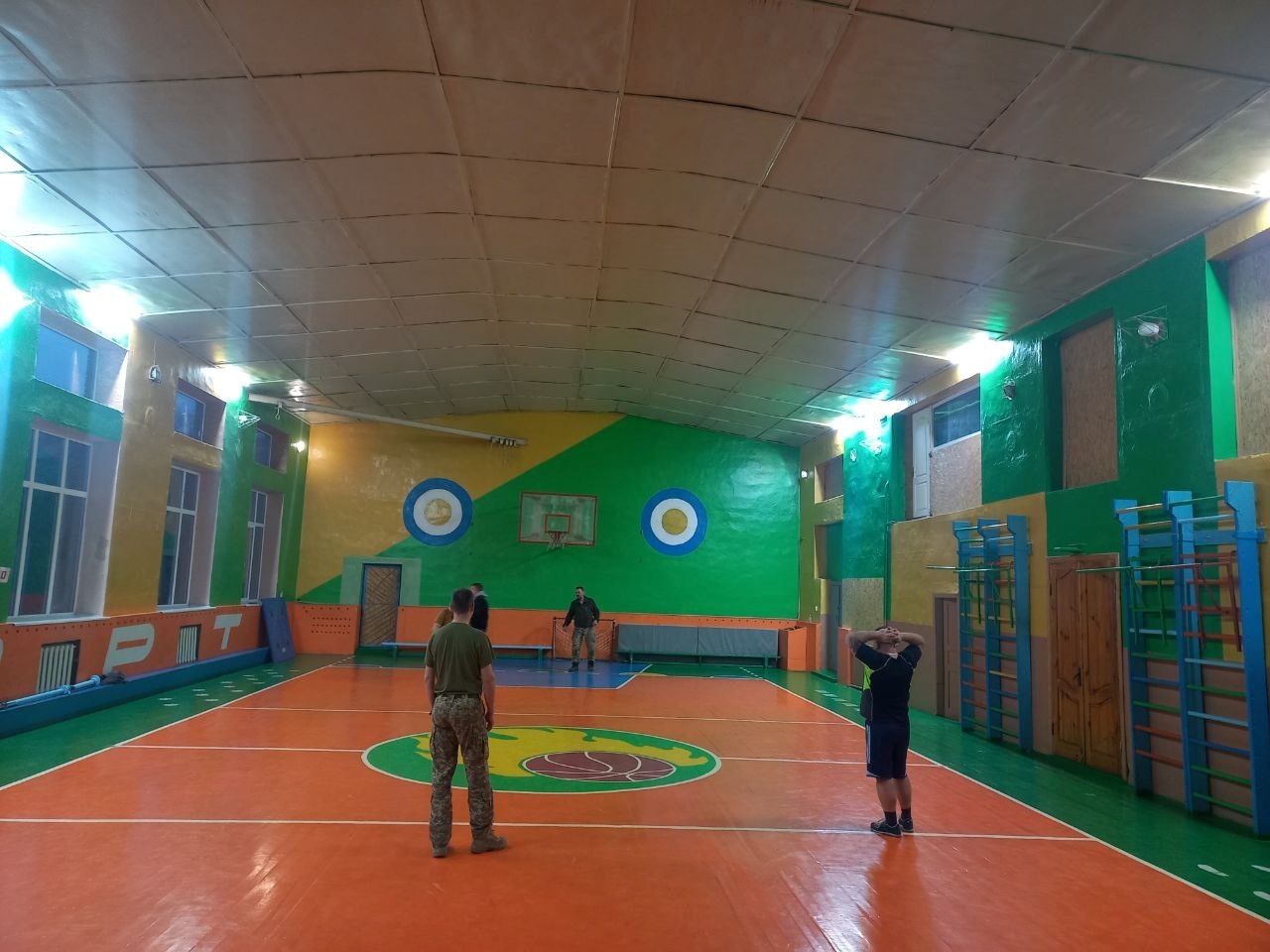 «Бути поруч, коли важко»: як у Барі працює фахівець із супроводу ветеранів і чому це важливо для гро