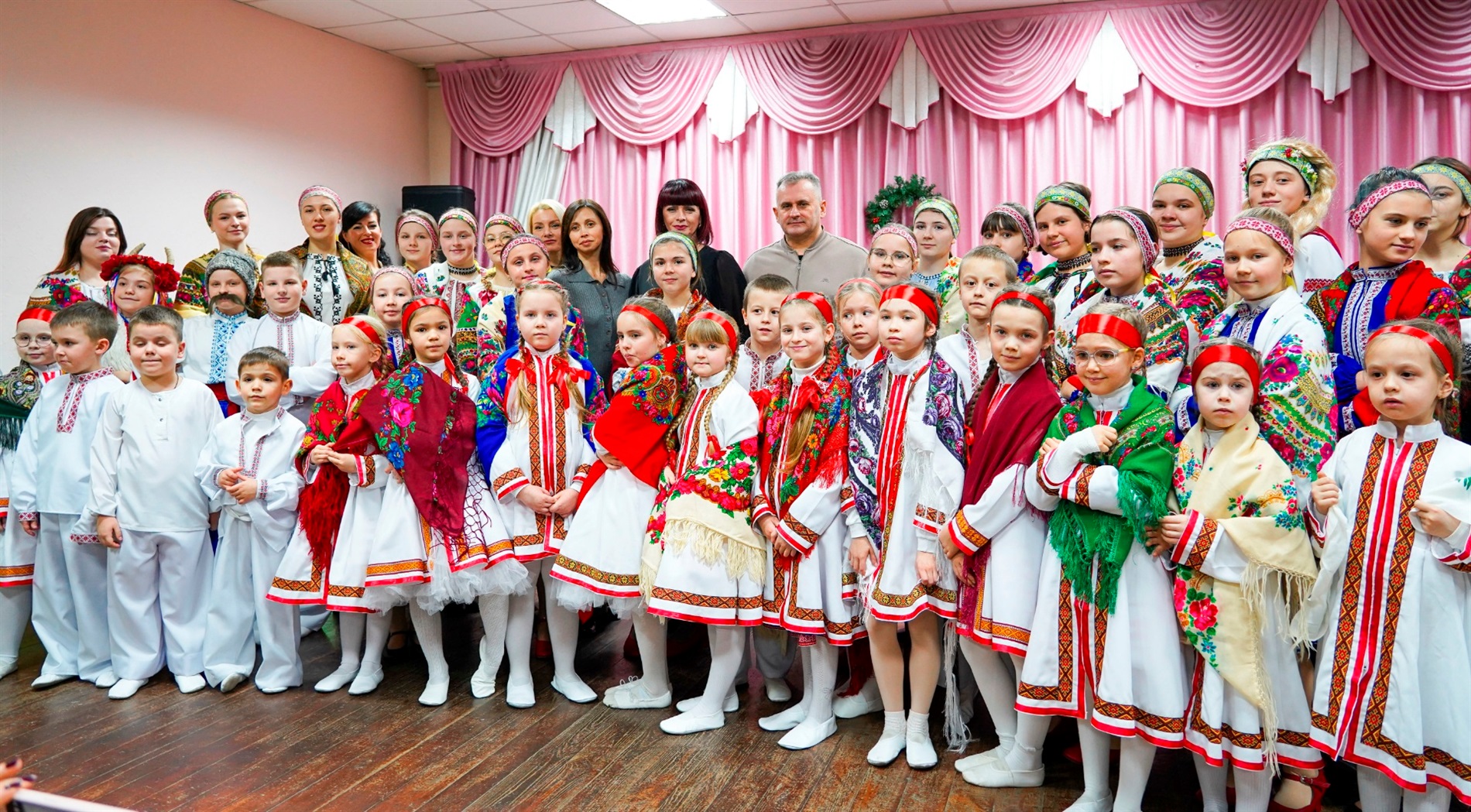 У Барській музичній школі відбувся новорічно-різдвяний концерт