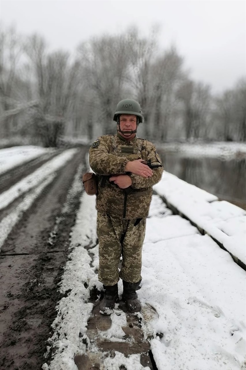 Орденом «За мужність» ІІІ ступеня нагородили головного сержанта Володимира Ломако
