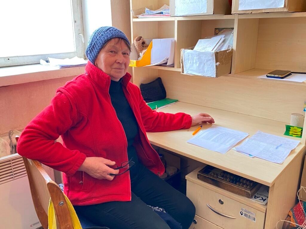 Галина Купрій, листоноша "Укрпошта"  