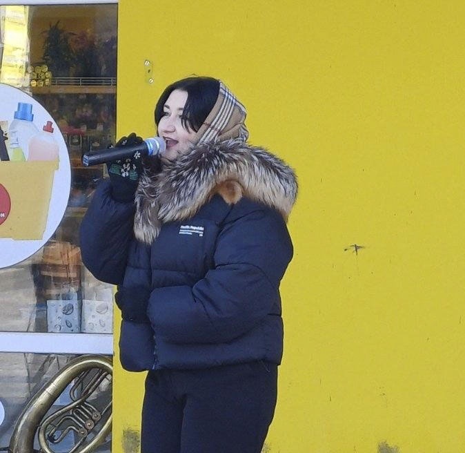 У Барській громаді під час благодійного концерту зібрали 21 200 гривень для військових