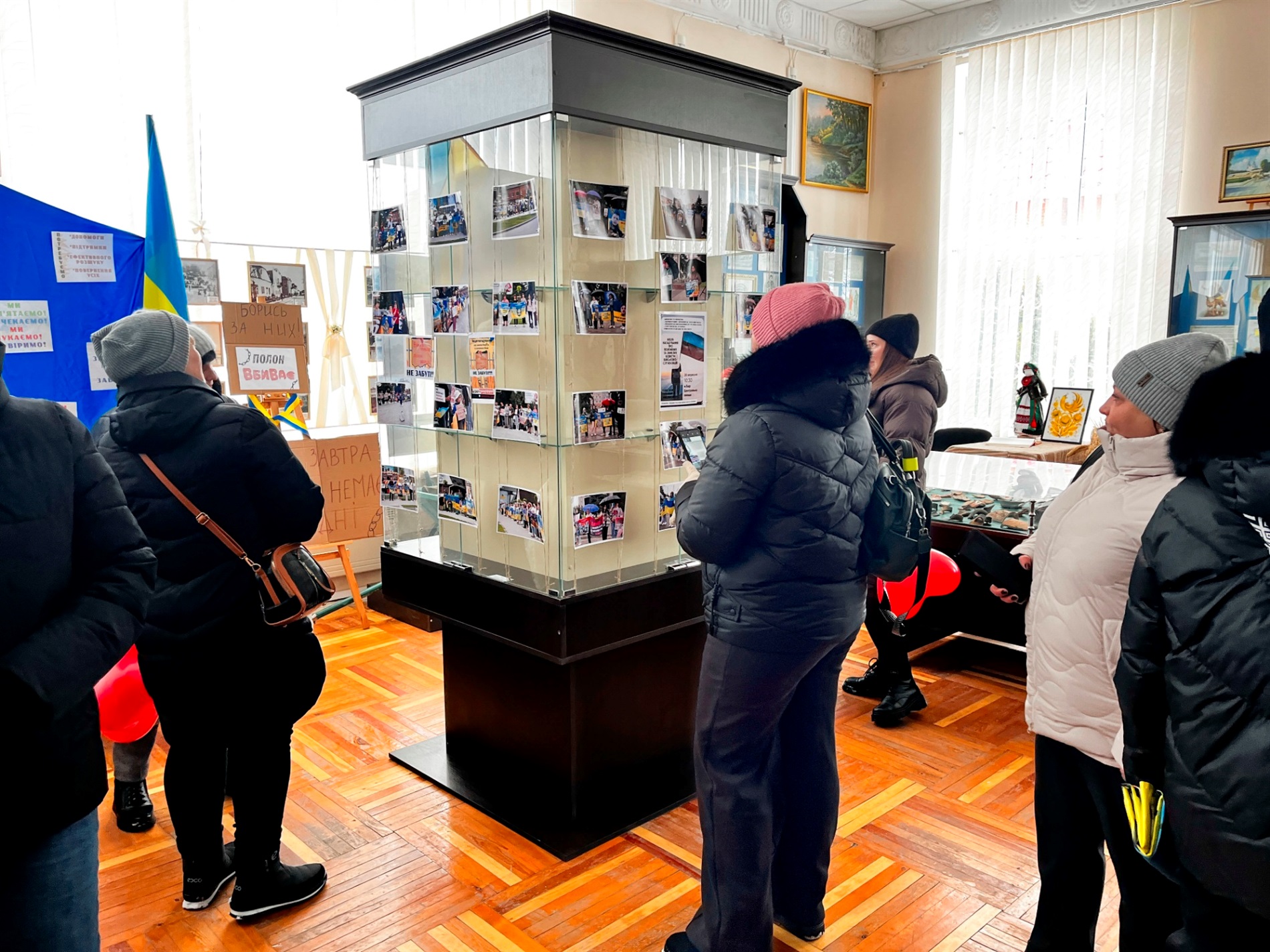 «Наші серця за ґратами»: у Барі відбулася 12-та акція на підтримку безвісти зниклих захисників