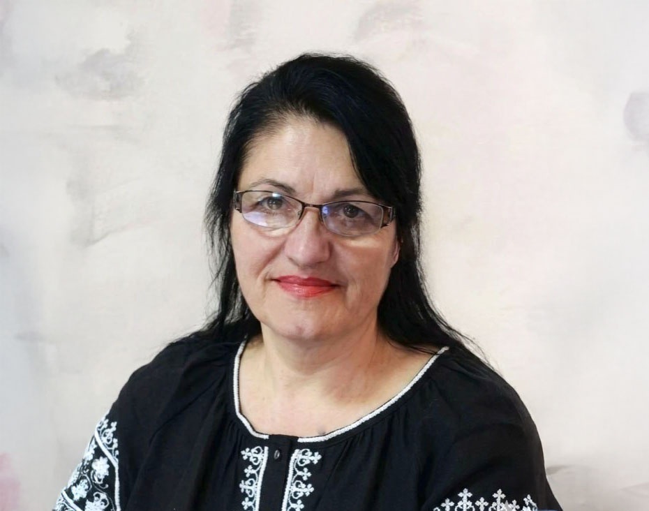 Понад 40 років рятує людей: викладачка Барського педколеджу отримала звання Почесного донора України