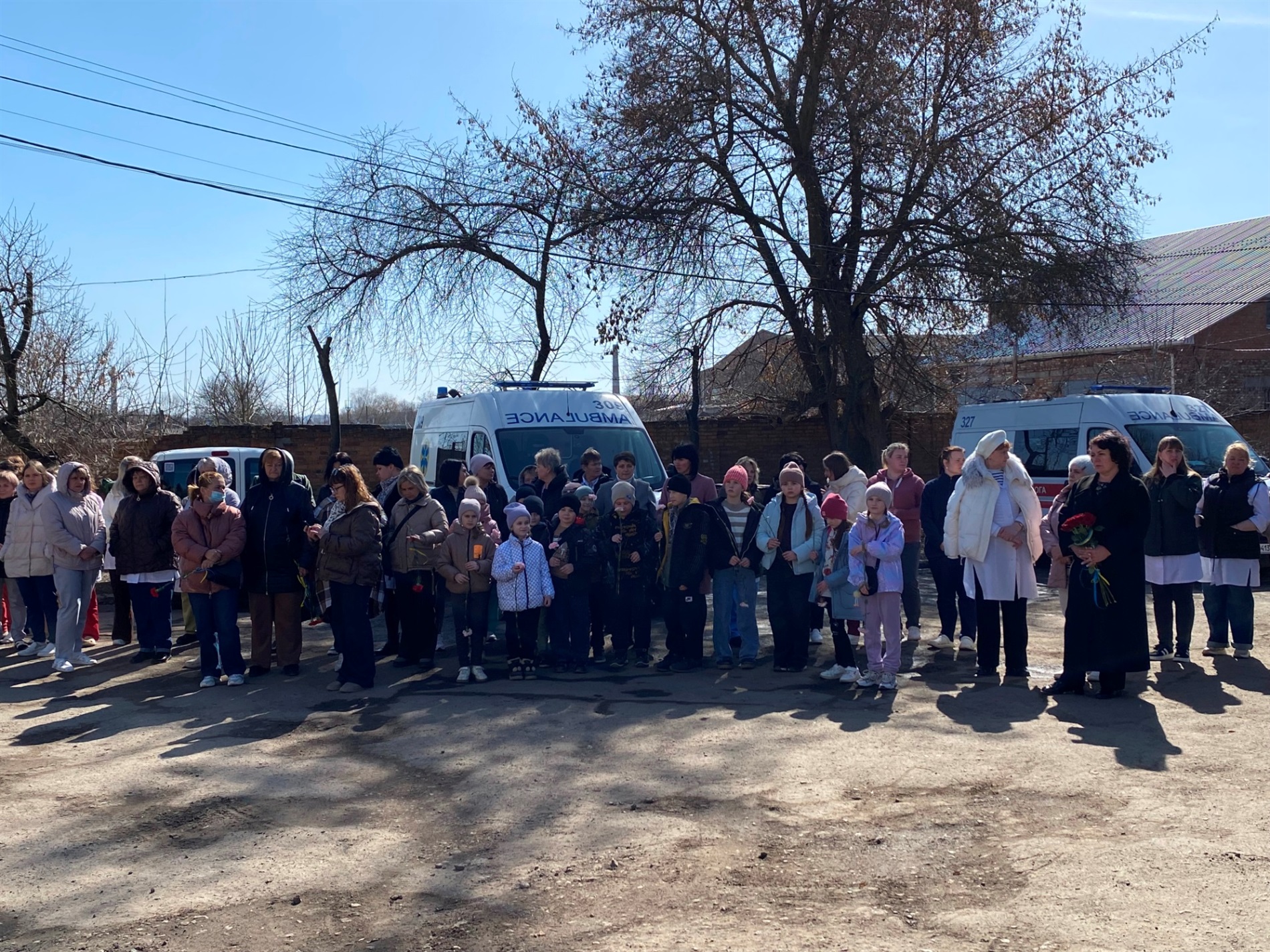 На території Барської лікарні відкрили меморіальну дошку старшому сержанту Володимиру Надибському