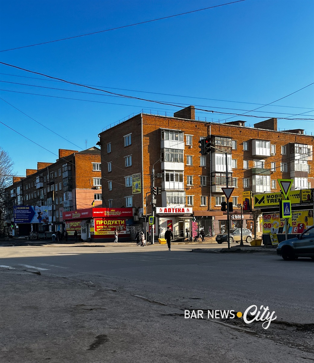 Місто Бар у березні 2026 року: як прокидається весна. Фото