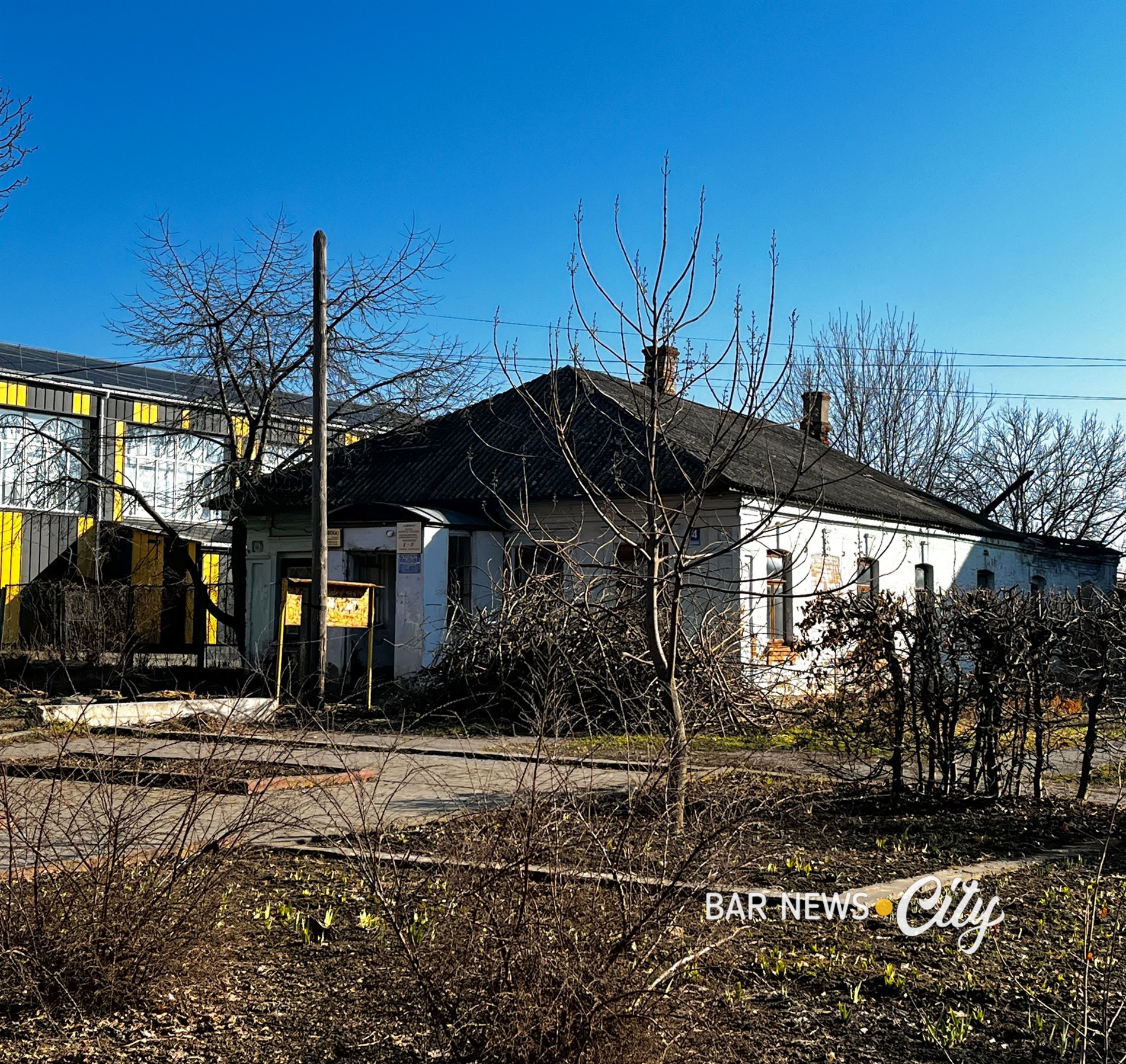 Місто Бар у березні 2026 року: як прокидається весна. Фото