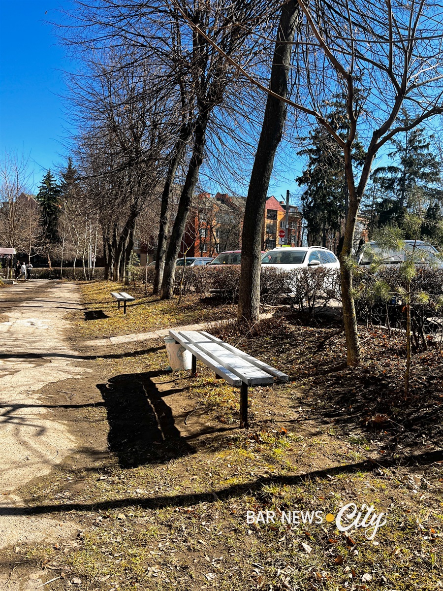 Місто Бар у березні 2026 року: як прокидається весна. Фото